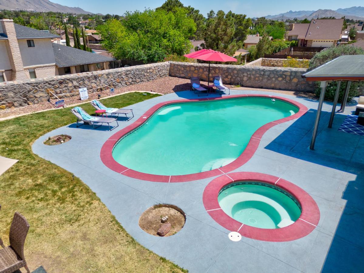 Home With Mountain View/Pool/Tub El Paso Eksteriør billede