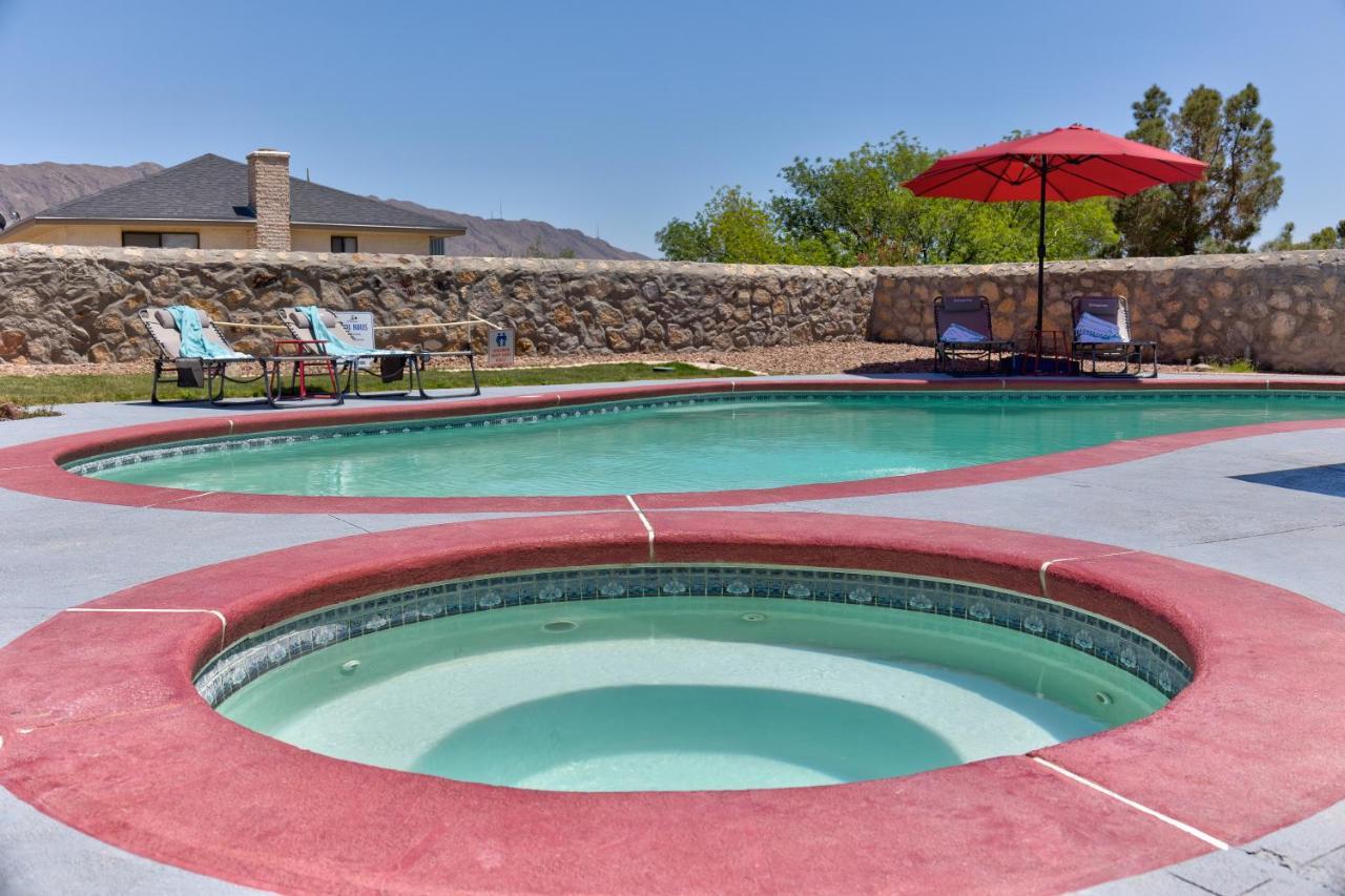 Home With Mountain View/Pool/Tub El Paso Eksteriør billede