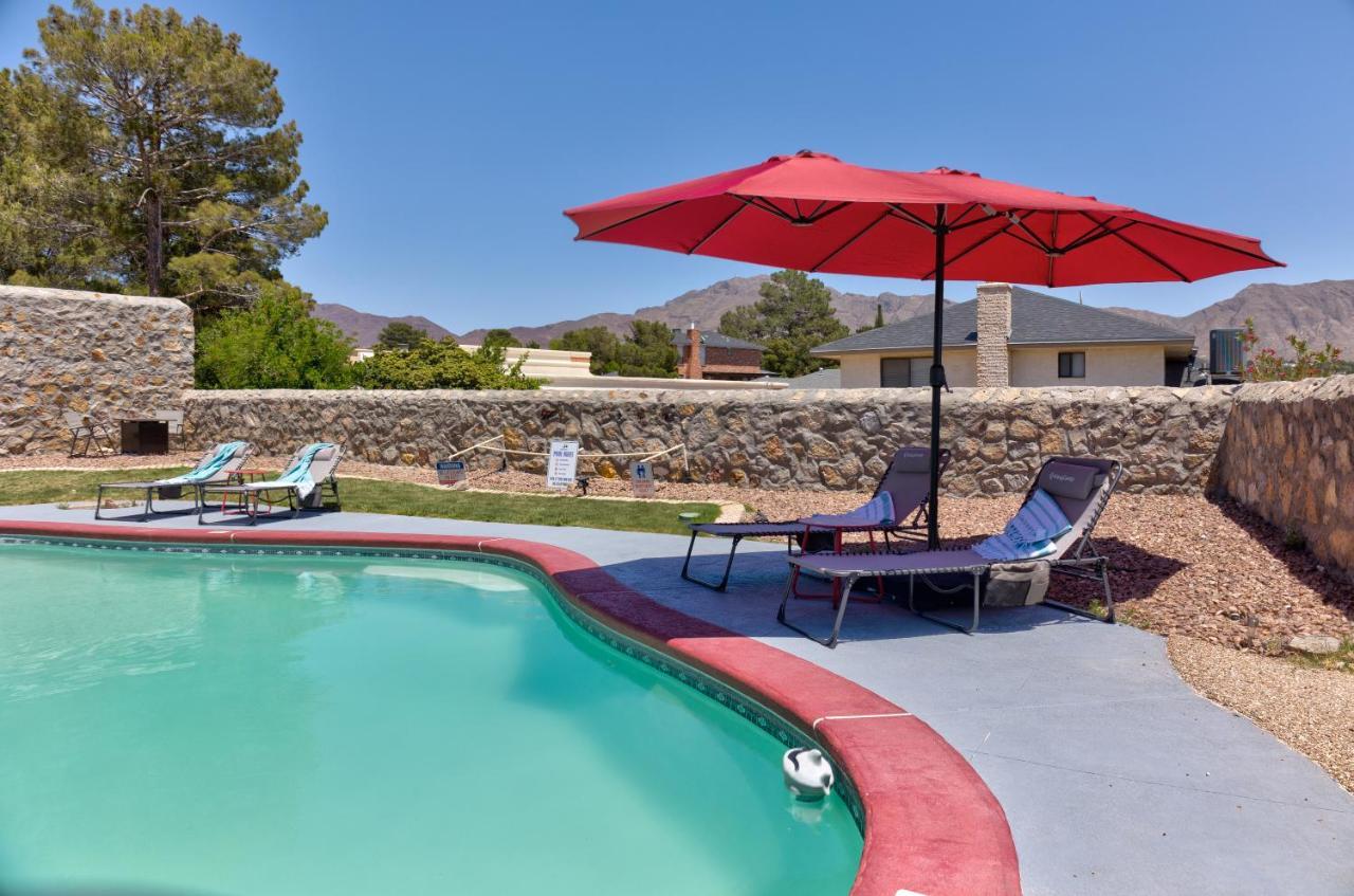 Home With Mountain View/Pool/Tub El Paso Eksteriør billede